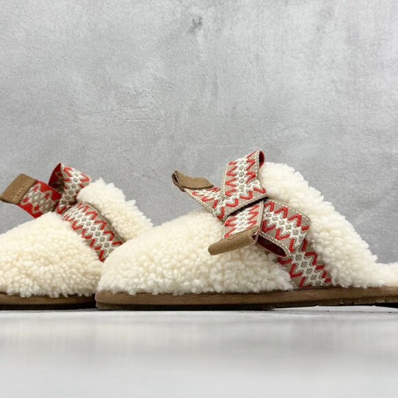 UGG White Bow Plush Slippers - Picture 5 of 9